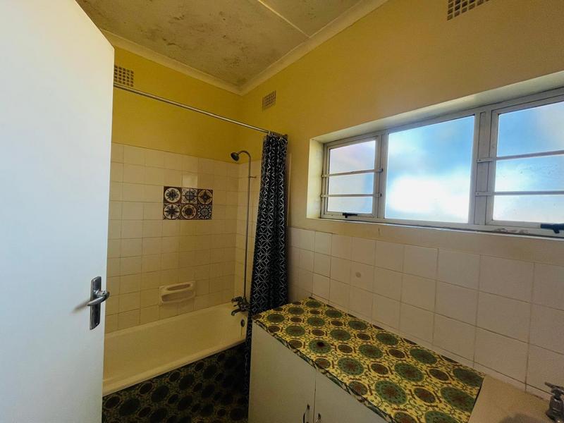 4 Bedroom Property for Sale in Cambridge West Eastern Cape